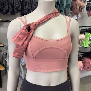 NWT Lululemon Nulu and Mesh Yoga Sports Bra